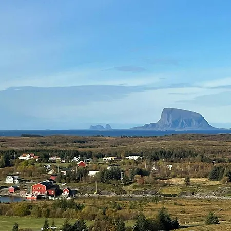 Family With Views Of Donnamannen Mountain *