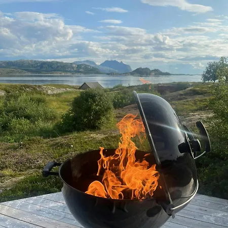 Family With Views Of Donnamannen Mountain *